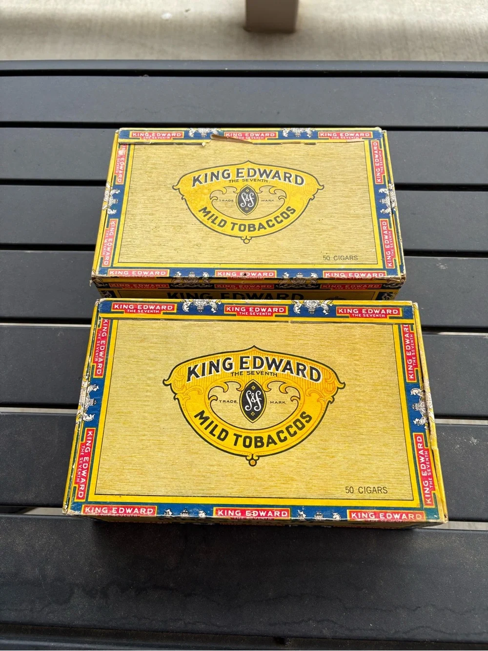 King Edward Imperial Vintage Cigar Box (2)- Portrait Design - White & Yellow.